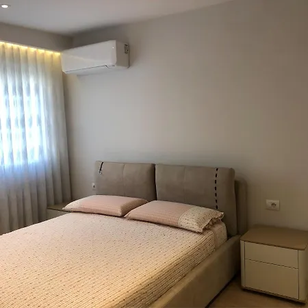 Apartment Trendiest In The Heart Of Tirana
